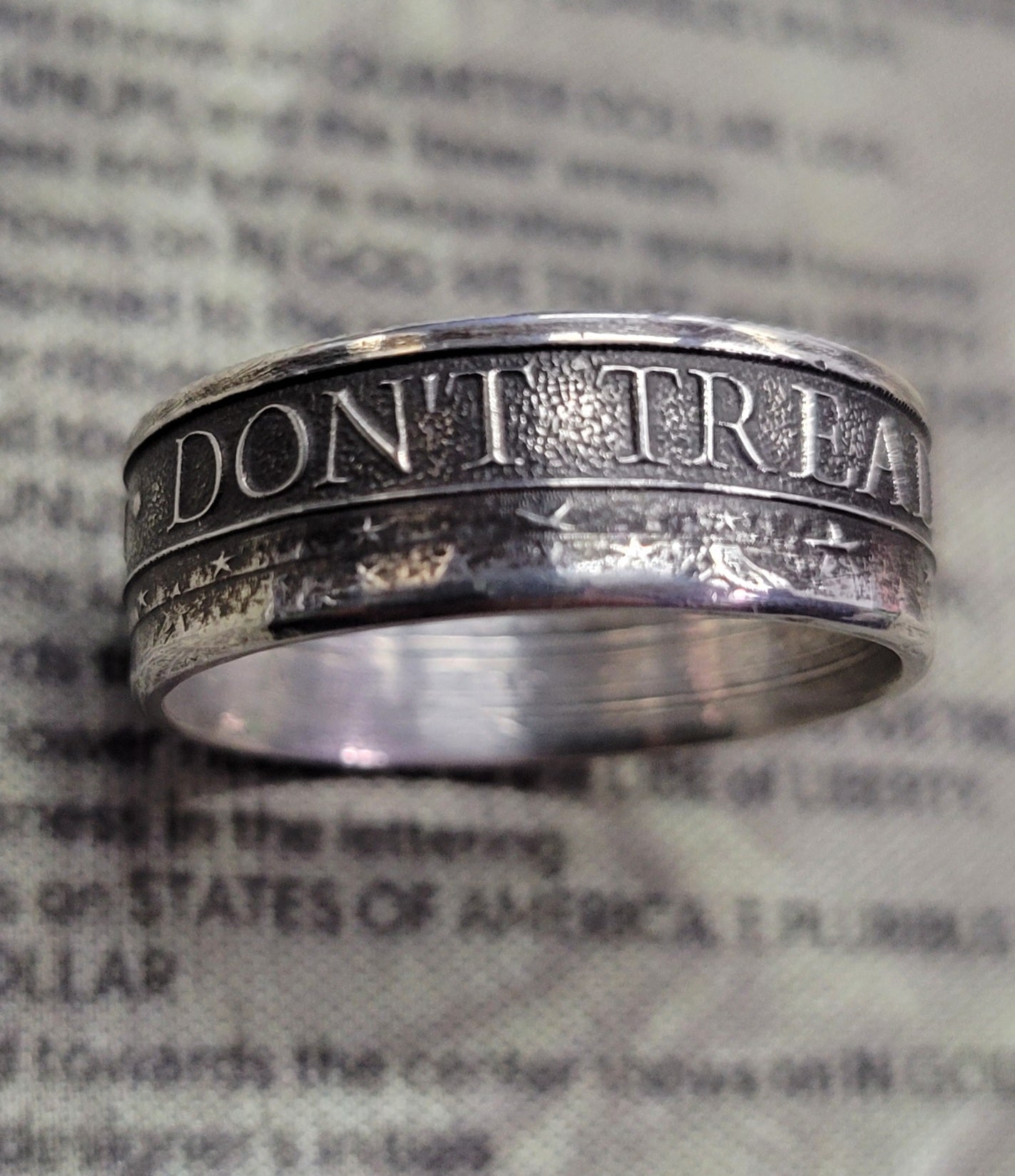 DON'T TREAD ON ME, LIVE FREE OR DIE coin ring