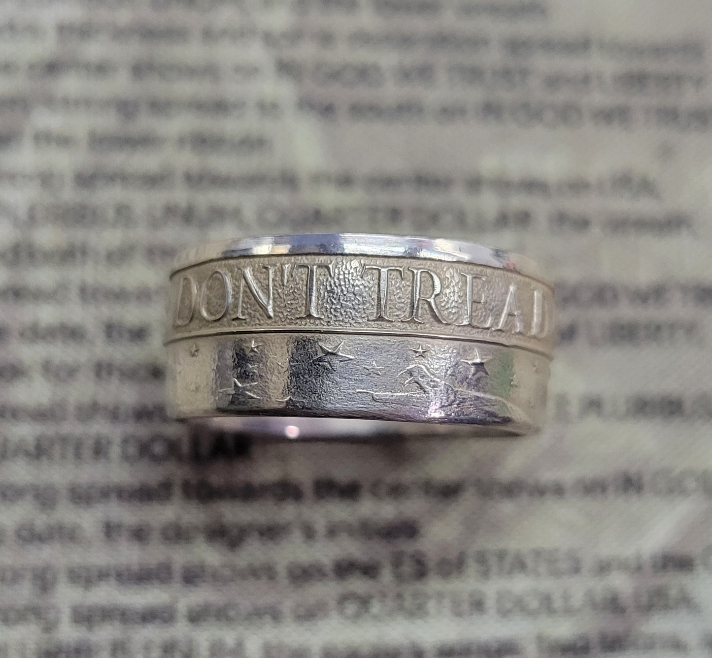 DON'T TREAD ON ME, LIVE FREE OR DIE coin ring